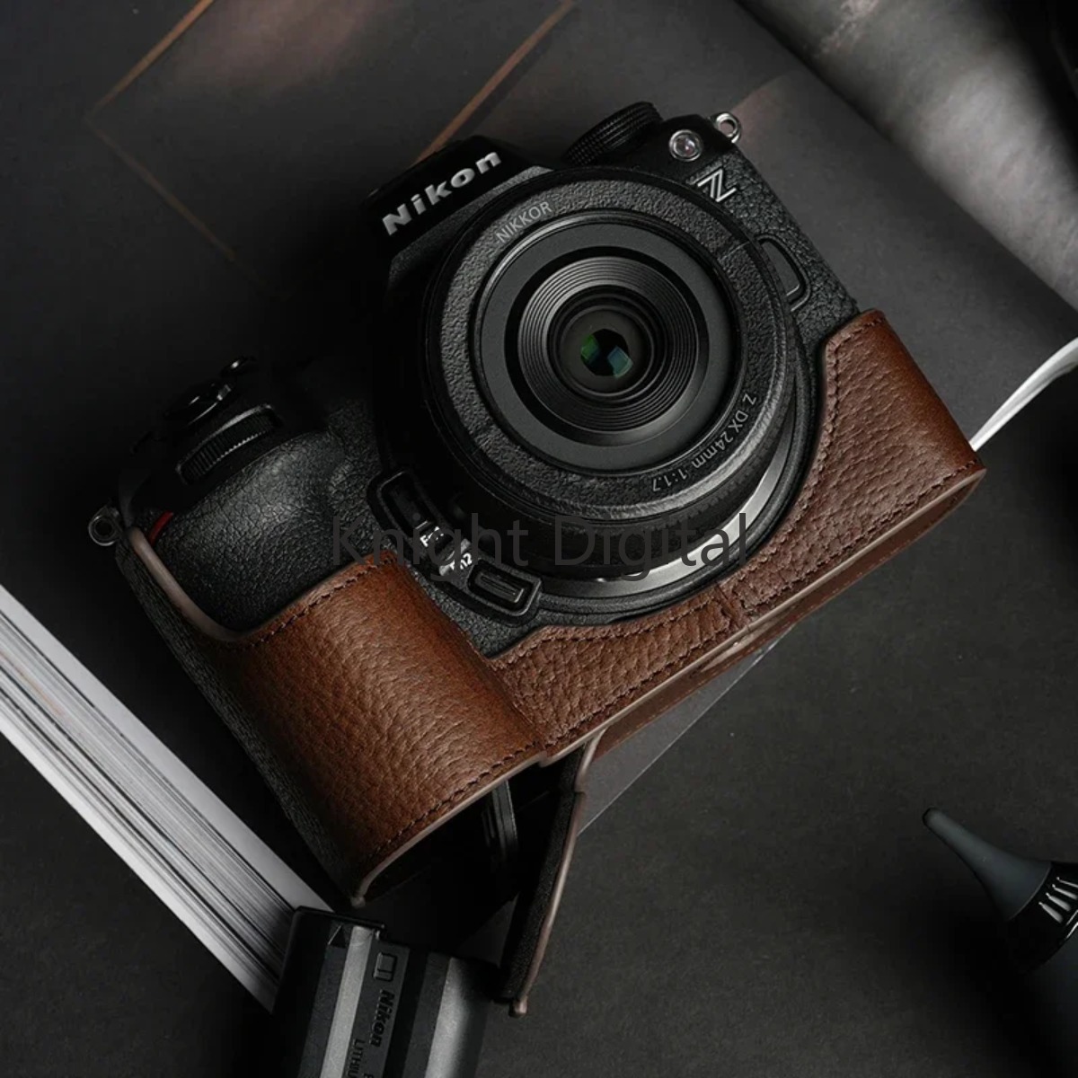 Funda de media funda de cuero  - Nikon Camera Z6 Iii reseña y precio